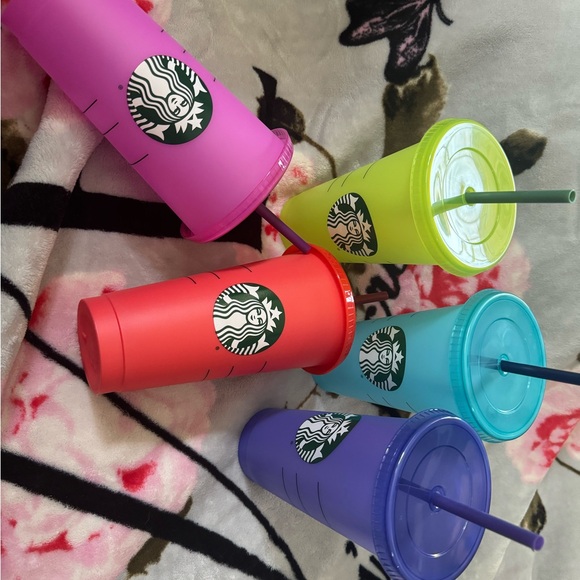 Starbucks cold cups color-changing reusable 24 Fl oz - Picture 6 of 6